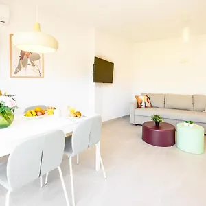 2 Bedroom, New, 1 Min To The Beach, Center- Picasso By 10tosea Apartment Fuengirola